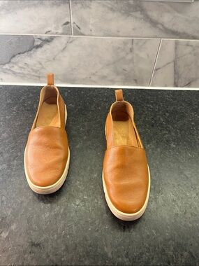 Brown Leather VIONIC Uptown A- Line Slip-On Loafers